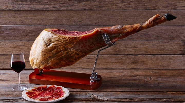Bí mật chưa kể về món thịt lợn đắt nhất thế giới, hơn 5 triệu đồng chỉ được 500g