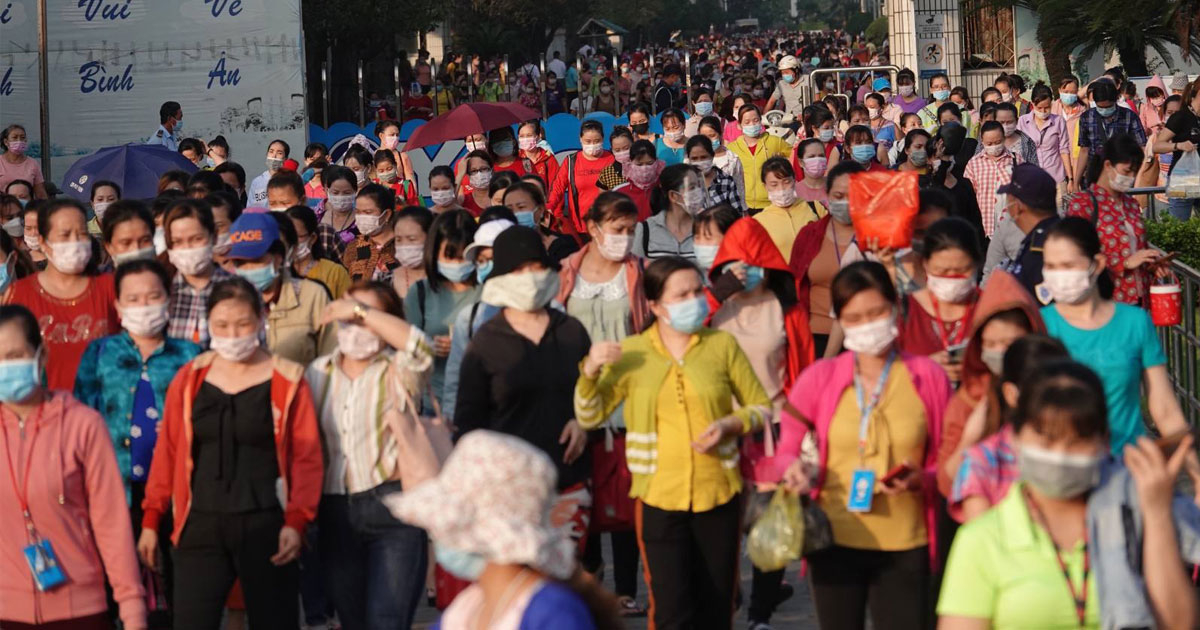 Hơn 3.000 người được lấy mẫu xét nghiệm khẩn cấp vì nữ công nhân Công ty PouYuen Việt Nam nghi nhiễm Covid-19