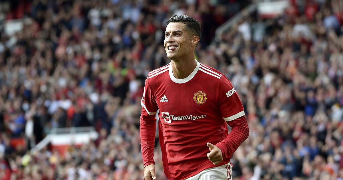 HLV Solskjaer lý giải màn tỏa sáng của Ronaldo