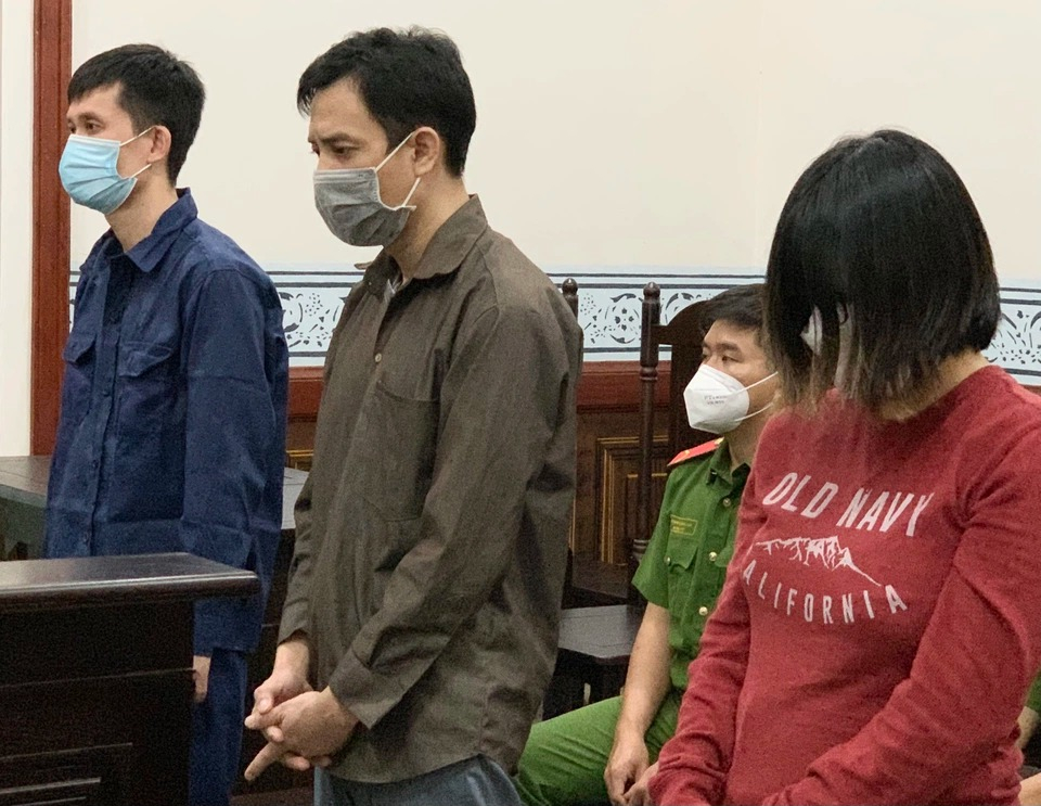 Hai đối tượng đột nhập nhà ca sĩ Nhật Kim Anh trộm 4,5 tỷ đồng lãnh 30 năm tù