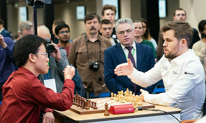 Lê Quang Liêm thúc thủ lần thứ 12 trước "Vua cờ" Carlsen