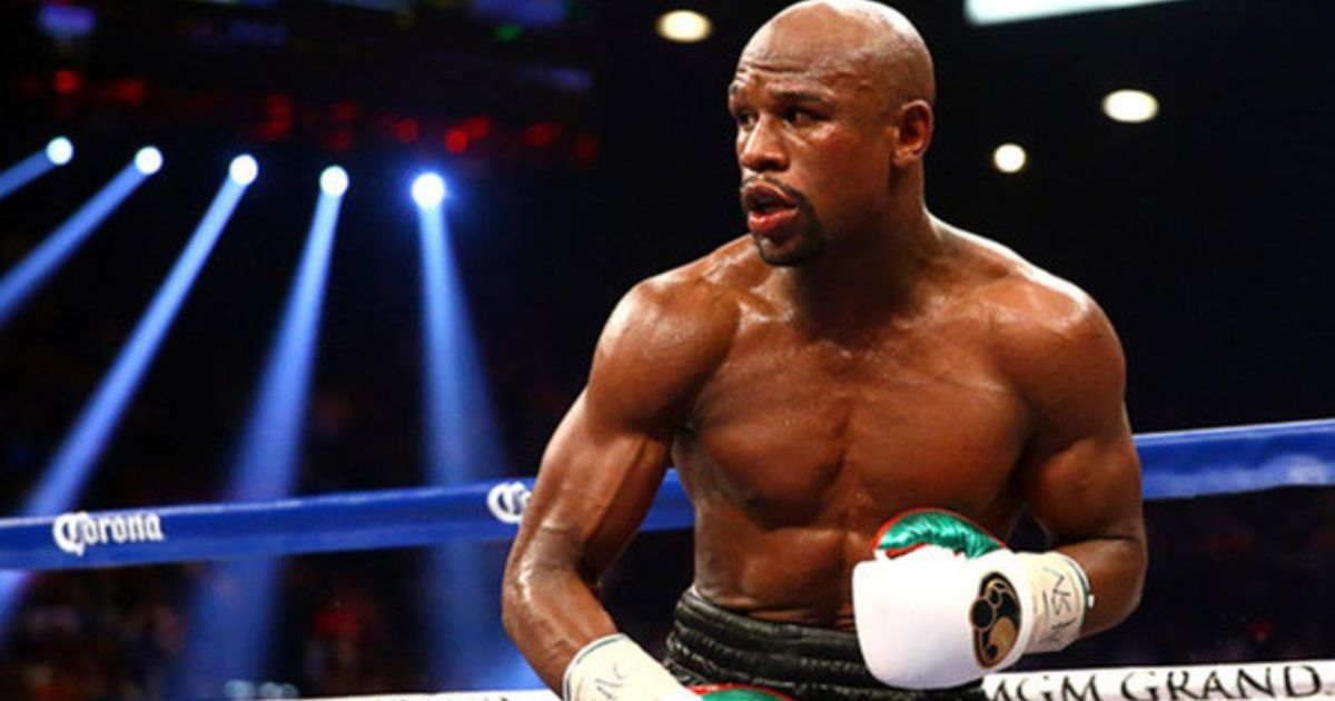 Mayweather đấu võ sĩ "xăm trổ toàn thân" trước trận chung kết của Man Utd