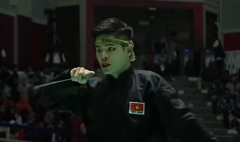SỐC: Võ sĩ Việt Nam giải nghệ ngay và luôn, vì bị ép thua đối thủ vừa đánh vừa nhớ bài SỐC: Võ sĩ Việt Nam giải nghệ ngay và luôn, vì bị ép thua đối thủ vừa đánh vừa nhớ bài