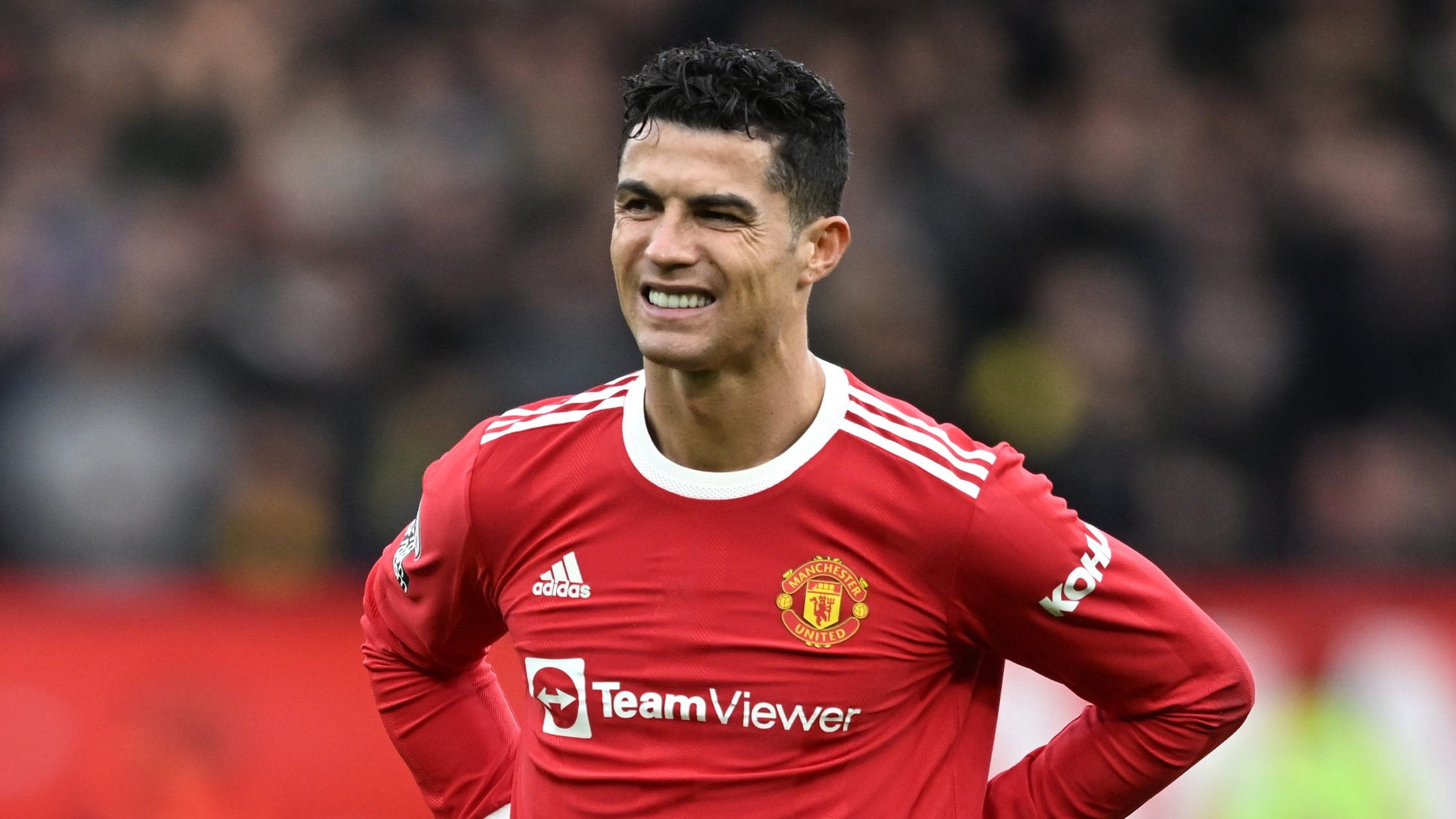 Tỷ phú Qatar đến tiếp quản MU, đón Ronaldo trở lại sau khi CR7 xin lỗi