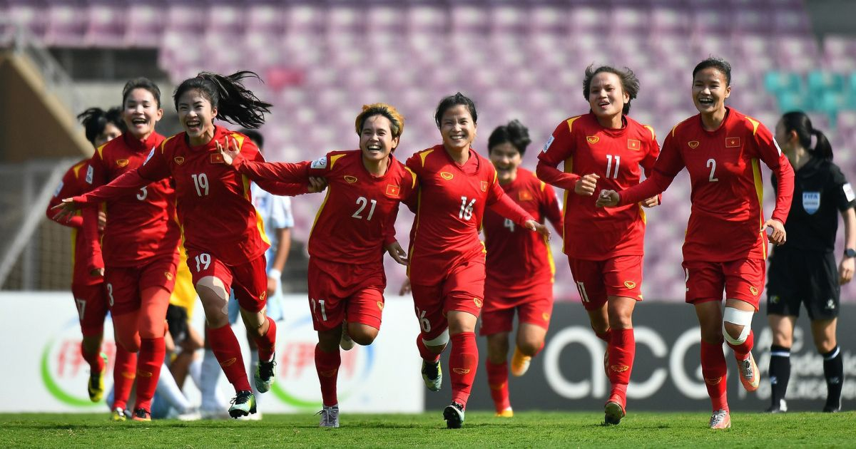 Đội tuyển nữ Việt Nam nhận thưởng nửa tỷ đồng