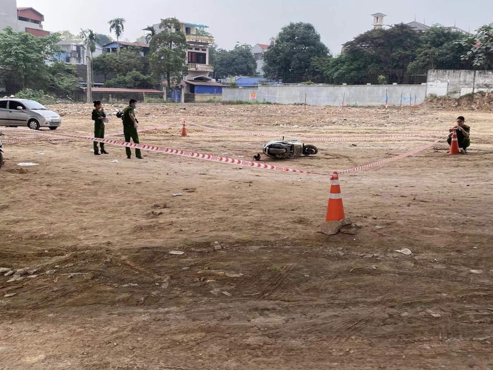 Thái Nguyên: Chồng chém vợ cũ đứt lìa 1 bàn tay Thái Nguyên: Chồng chém vợ cũ đứt lìa 1 bàn tay