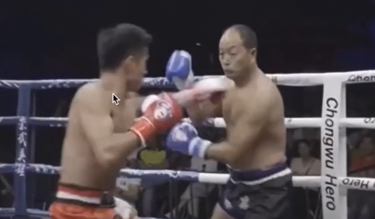 Võ sĩ MMA một mình đấm gục liên tiếp 2 cao thủ võ lâm Trung Quốc