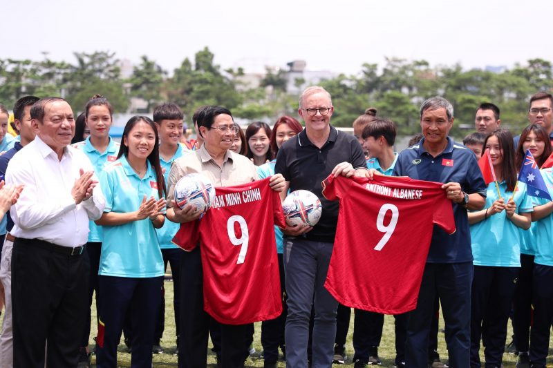 Tuyển Việt Nam đón hai 'yếu nhân'cực kì đặc biệt trước thềm World Cup 2023