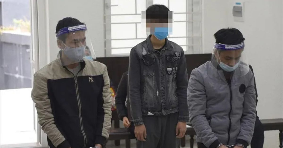 Nữ sinh mất tích và tội ác của 2 gã sát nhân máu lạnh Nữ sinh mất tích và tội ác của 2 gã sát nhân máu lạnh