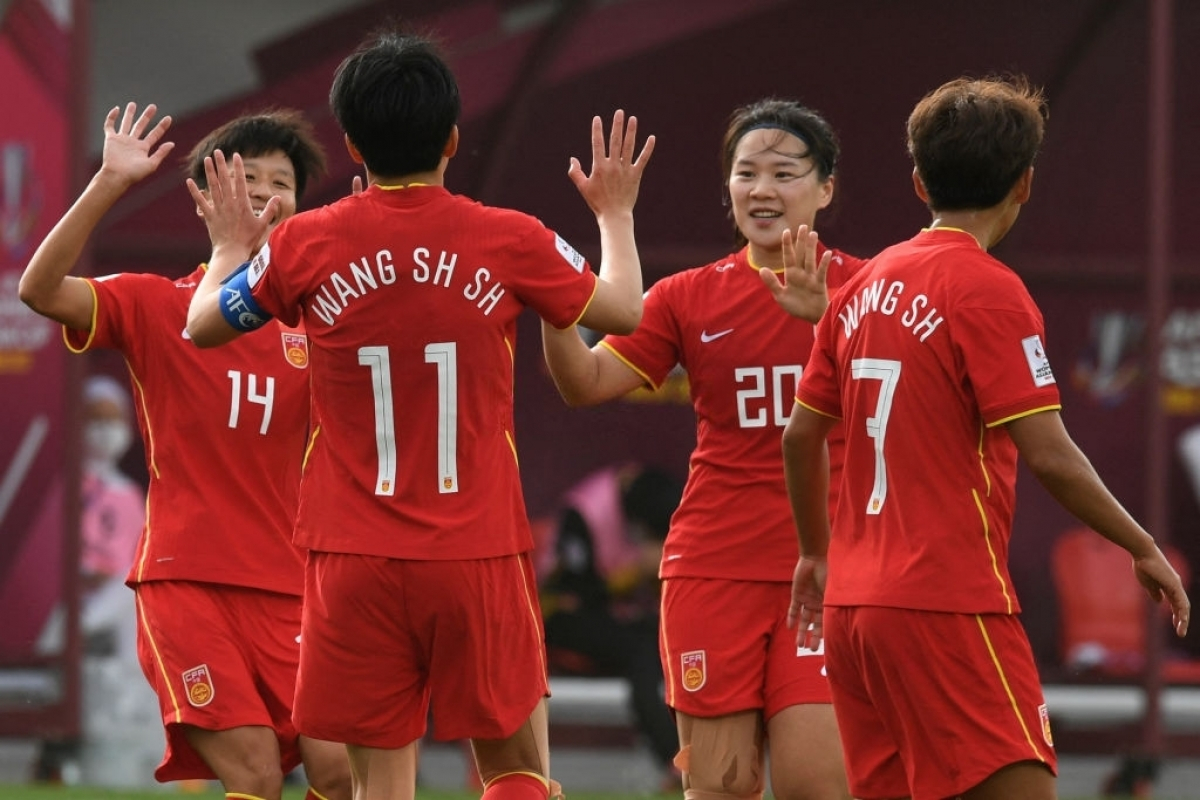 ĐT Trung Quốc bất ngờ mơ vô địch World Cup
