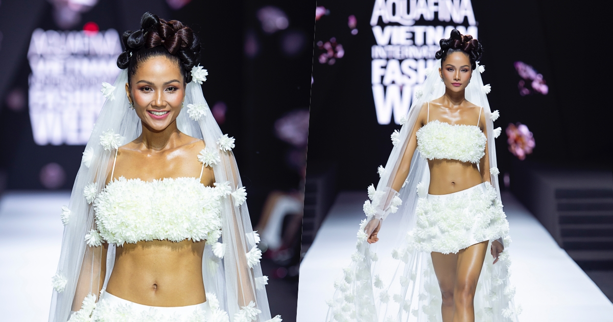 H'Hen Niê diện váy cưới được thiết kế từ hơn 1000 bông hoa cà phê của NTK Thảo Nguyễn