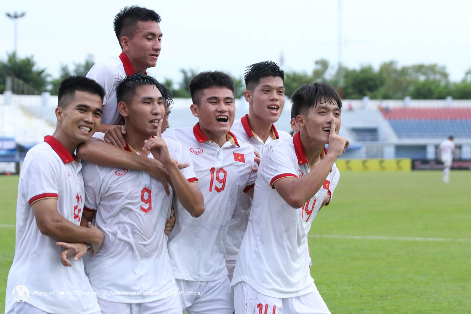 U23 Việt Nam hủy diệt 'người anh em' Lào ở giải Đông Nam Á U23 Việt Nam hủy diệt 'người anh em' Lào ở giải Đông Nam Á