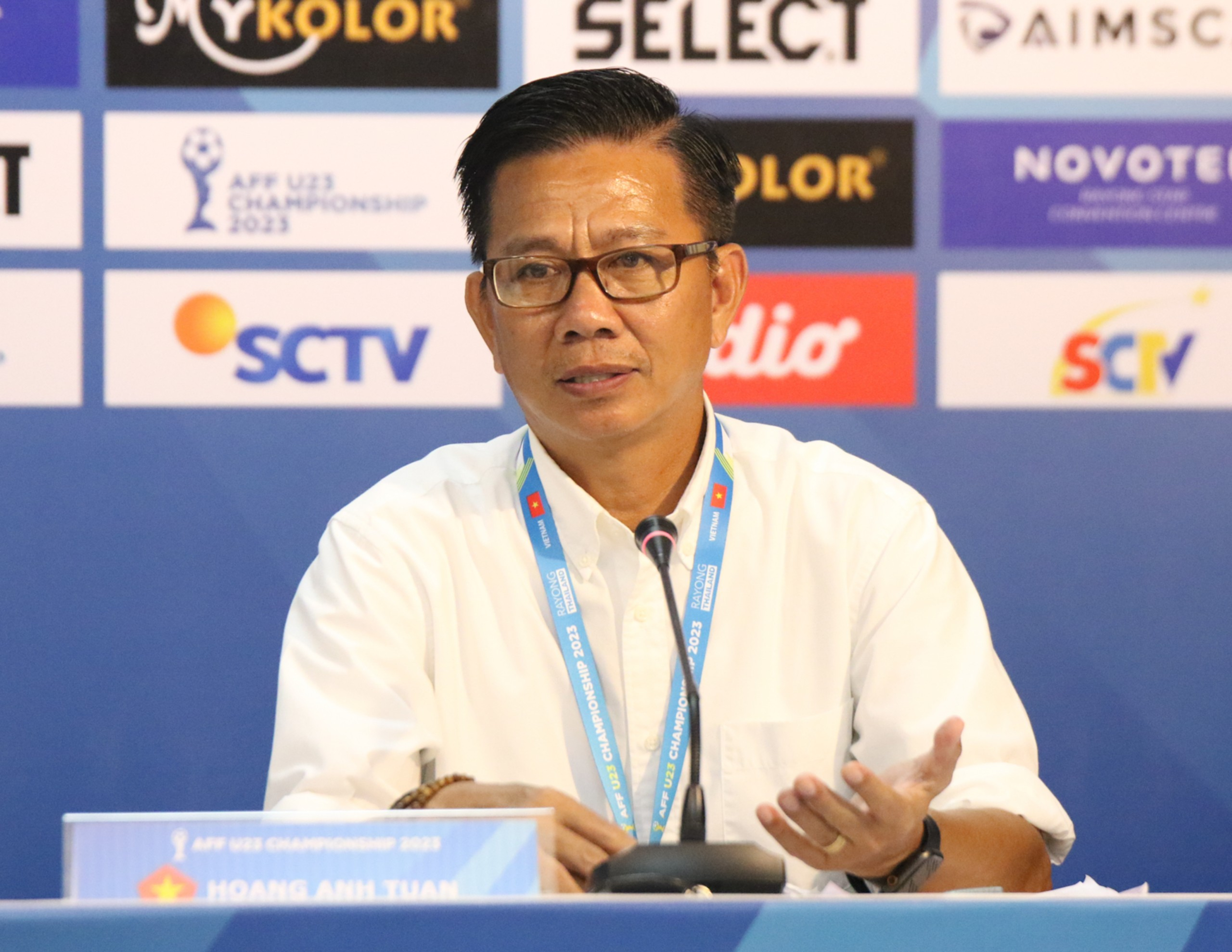 HLV Hoàng Anh Tuấn không hài lòng và muốn quên chiến thắng của U23 Việt Nam
