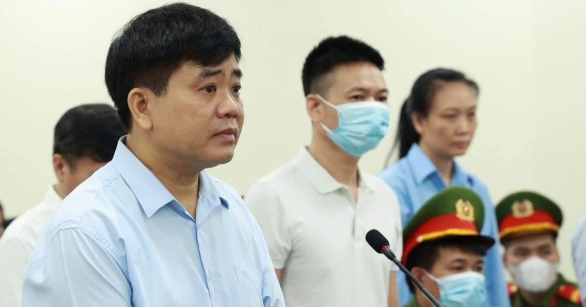 Ông Nguyễn Đức Chung: "Các cá nhân nâng giá tự chia nhau, tôi không biết"