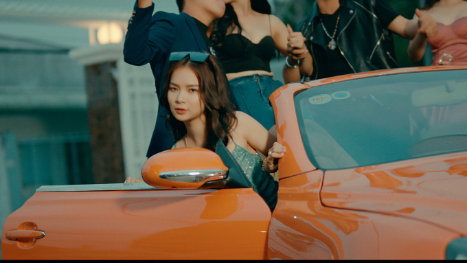 “Vua nhạc sàn” Lương Gia Huy ra MV mới: dí dỏm sâu cay, nhạc hay chứng minh phong độ là mãi mãi