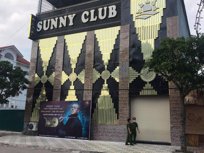 Bê bối quán bar Sunny: Tình tiết mới vụ clip không phải của Sunny mà còn các quán khác?
