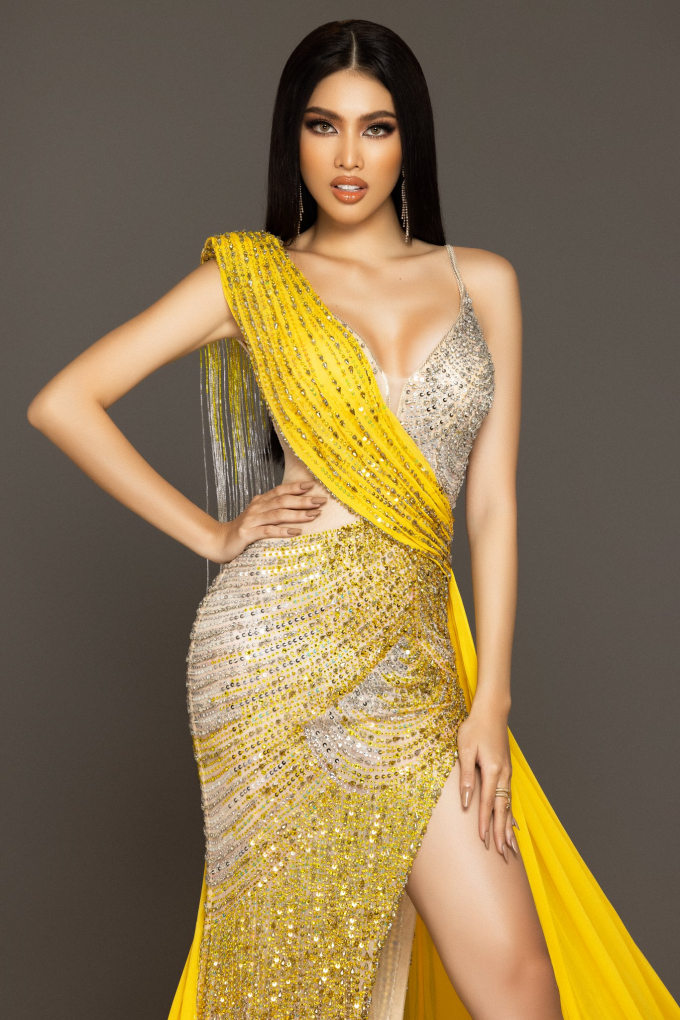 Khánh Vân - Ngọc Thảo tiếp tục đại diện Việt Nam tranh giải Hoa hậu của các hoa hậu quốc tế