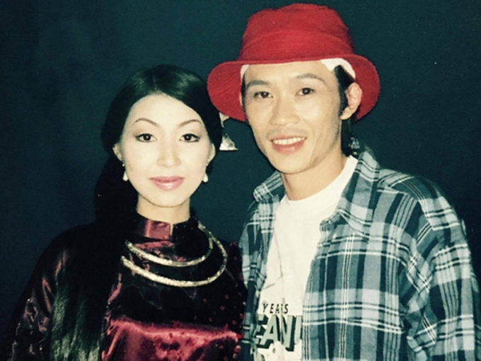 Danh tính người tự nhận là vợ của Hoài Linh gây xôn xao MXH là nữ ca sĩ nổi tiếng thập niên 90