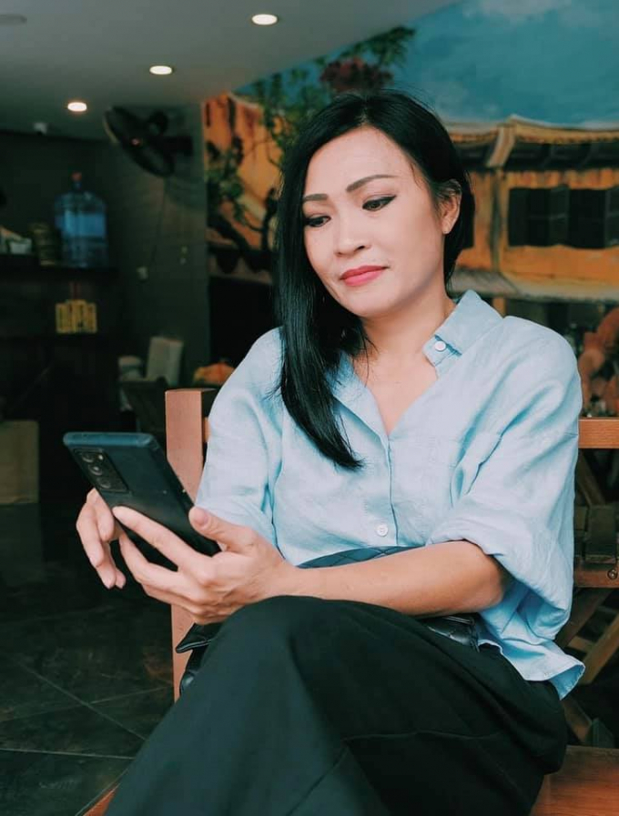 Ca sĩ Phương Thanh gia nhập vũ trụ livestream drama showbiz Việt, chủ đề độc đáo khiến fans tò mò tột độ