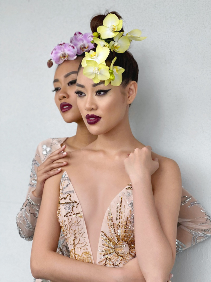 Khánh Vân cùng hoa hậu Malaysia diện váy in hình bưu điện và nhà hát TP.HCM: Tự hào vẻ đẹp Việt Nam!
