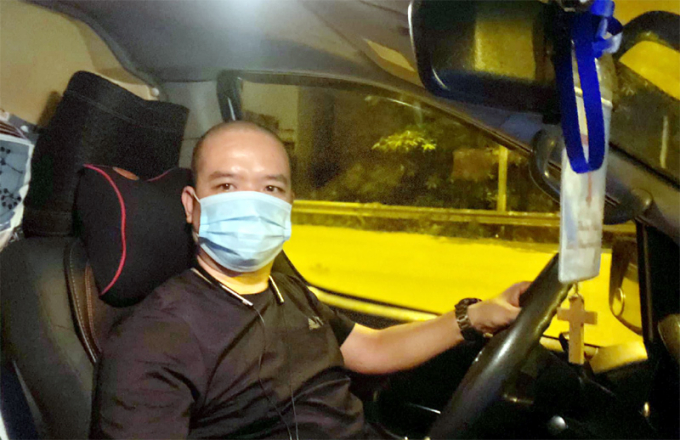 Trốn vợ con, 2 tài xế lái xe cứu thương từ Nghệ An ra chống dịch với Bắc Giang