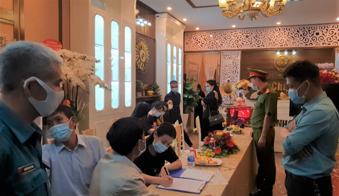 31 người tại các vùng có dịch tụ tập khai trương thẩm mỹ viện ở Lâm Đồng bất chấp lệnh cấm
