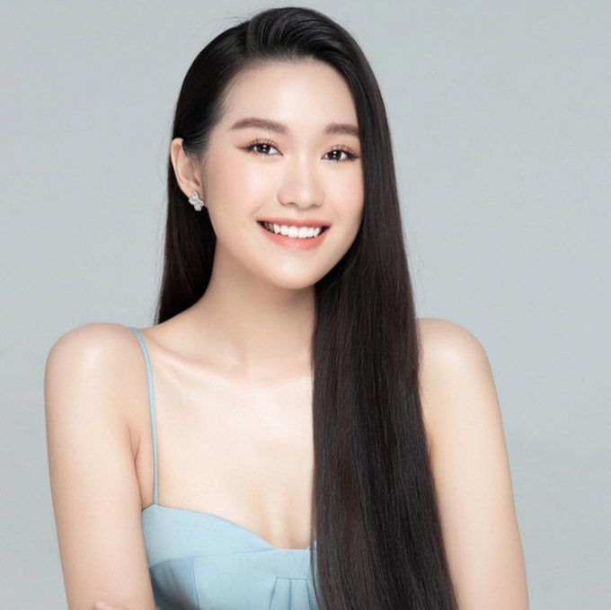 Soi nhan sắc và tài năng nàng thơ của Đoàn Văn Hậu, top 10 Hoa hậu thảo nào xinh thế!