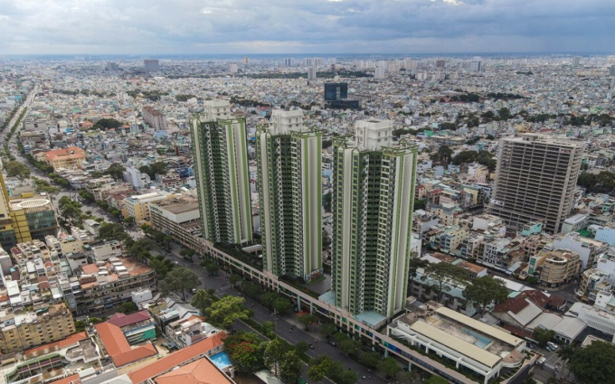 Gia tộc đứng sau Thuận Kiều Plaza giàu có và bí ẩn đến cỡ nào?