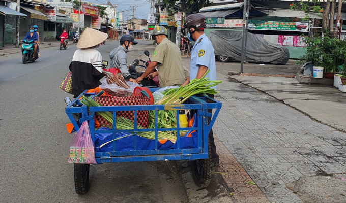 Chưa đầy 2 tuần giãn cách, TP.HCM đã xử phạt gần 25 tỷ đồng