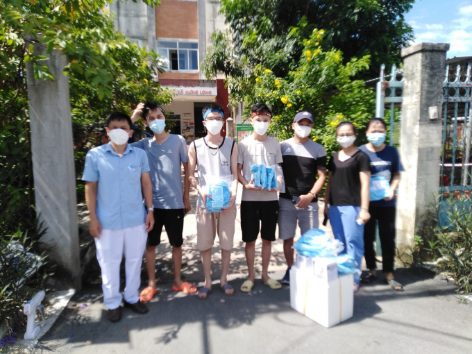 Lương Gia Huy vận động MTQ quyên góp thiết bị y tế cho bác sĩ - TNV Thái Nguyên chống dịch tại TP.HCM