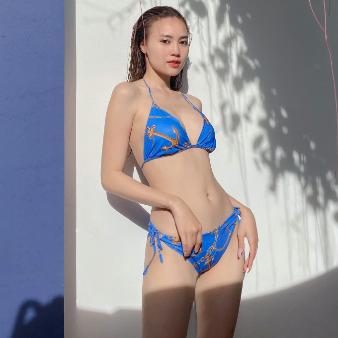 Ninh Dương Lan Ngọc đốt mắt fans khi diện bikini, khoe body siêu đỉnh đầu năm mới