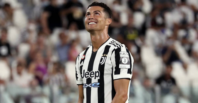 Allegri: Juventus phải quên Ronaldo