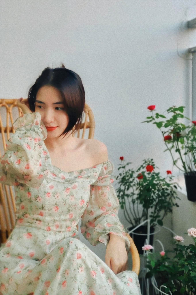 Hòa Minzy mua hàng online và cái kết mỹ mãn, fans khen: Quá trẻ đẹp, gái một con, trông mòn mắt