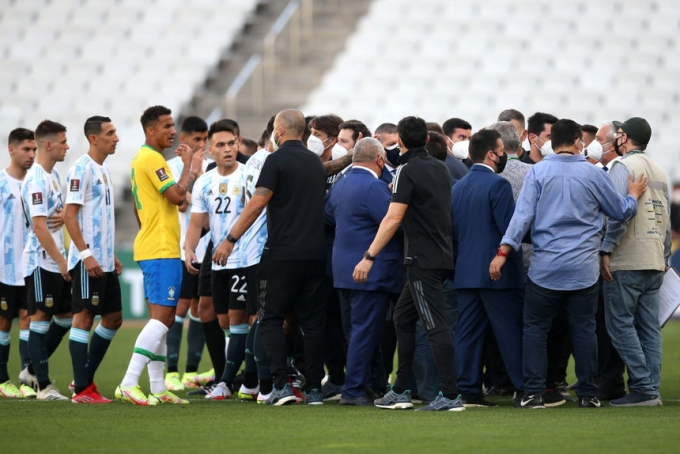 FIFA lên tiếng sau vụ 4 tuyển thủ Argentina bị trục xuất