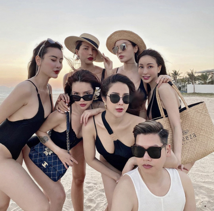 Những hội bạn thân “quyền lực” của showbiz Việt: Gia đình văn hóa sang chảnh, Team Trấn Thành cực lầy