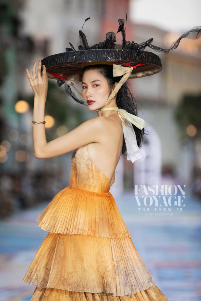 5 nữ hoàng Vedette chiếm spotlight nhất năm: Thanh Hằng hot bền bỉ, Minh Tú - HHen Niê cực đắt show