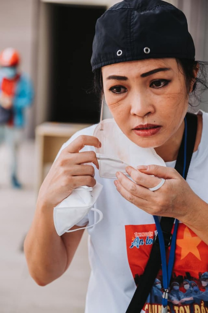 Năm 2021 của dàn mỹ nhân tuổi Sửu: Thủy Tiên gặp sóng gió, Ngọc Lan gặt hái nhiều thành công