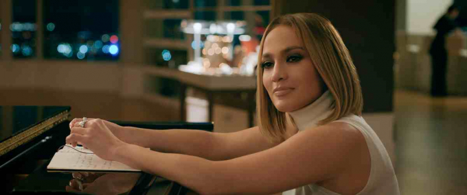 Hé lộ album của Jennifer Lopez chuẩn bị cho đám cưới thế kỷ