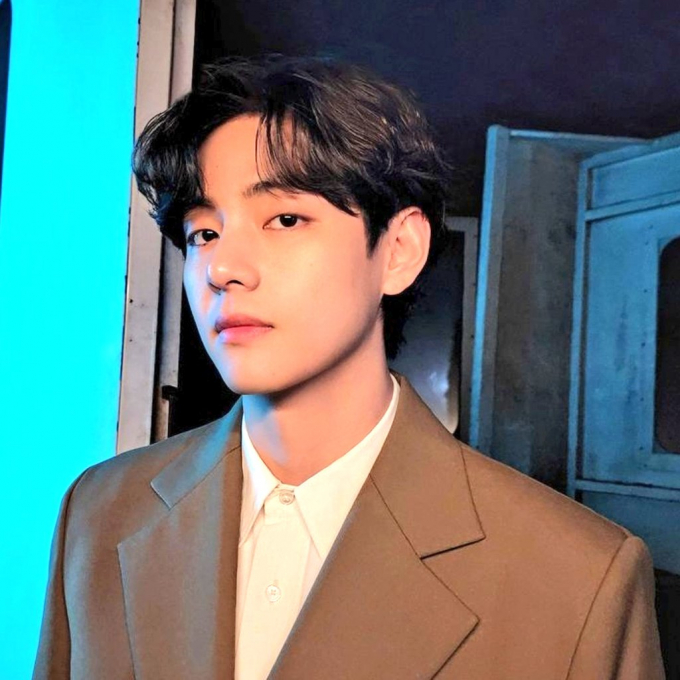 V (BTS) 2 năm liên tiếp dẫn đầu top nam thần tượng mà fans muốn tặng socola dịp Valentine V (BTS) 2 năm liên tiếp dẫn đầu top nam thần tượng mà fans muốn tặng socola dịp Valentine