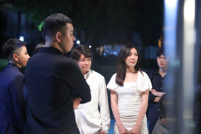 Vợ chồng Yunbin - Dương Tri lần đầu thể hiện tình cảm trên phim, hé lộ nhiều tình tiết drama