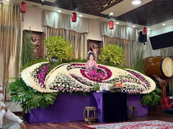 Việt Hương lo toàn bộ chi phí làm lễ cầu siêu cho NSƯT Ngọc Đáng, nghe lý do ai cũng xúc động