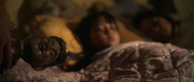 Những món đồ gây mất ngủ trong phim kinh dị Việt: chiếc võng quái đản của Bóng đè đã ám ảnh nhất?