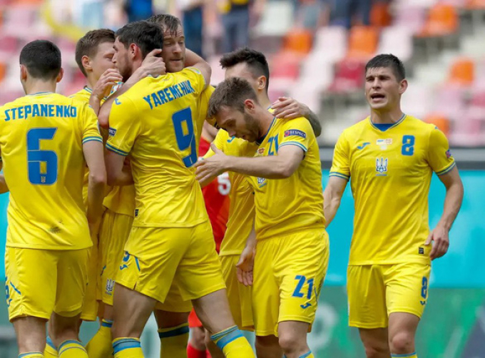 Hoãn trận play-off vòng loại World Cup 2022 giữa Ukraine và Scotland