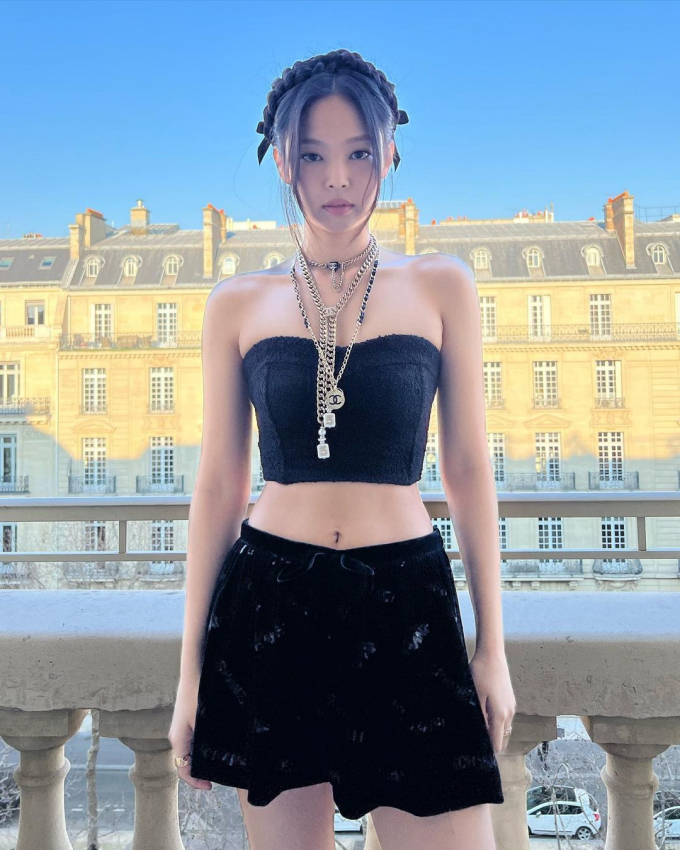 Jennie lên đồ cực xịn tại tuần lễ thời trang Paris, xứng danh Đại sứ toàn cầu Chanel