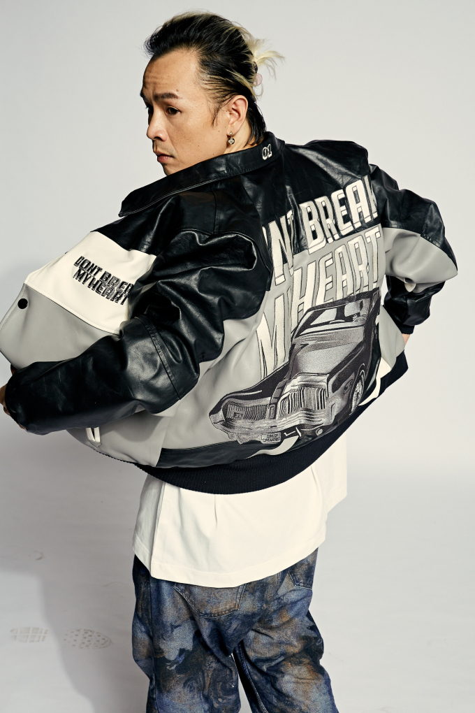 Trước thềm tung MV mới, Binz ra mắt BST thời trang, bán áo khoác trăm triệu ủng hộ quỹ mổ tim trẻ em