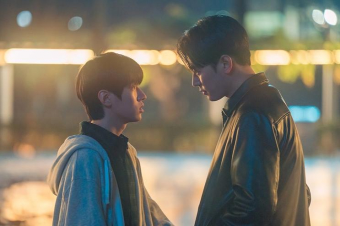 Phim boylove Hàn Semantic Error - Lỗi Logic kết thúc thành công, khuấy đảo thị trường châu Á