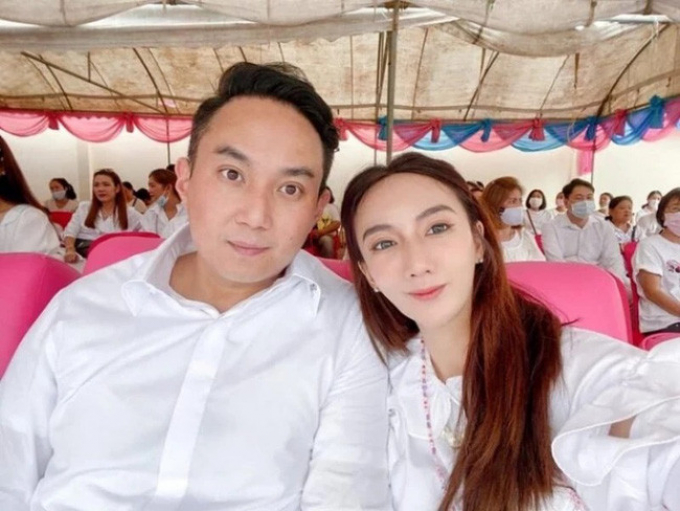 Rộ nghi vấn nữ quản lý ngoại tình với một vị đại gia trên tàu đúng đêm Tangmo Nida tử nạn? Rộ nghi vấn nữ quản lý ngoại tình với một vị đại gia trên tàu đúng đêm Tangmo Nida tử nạn?
