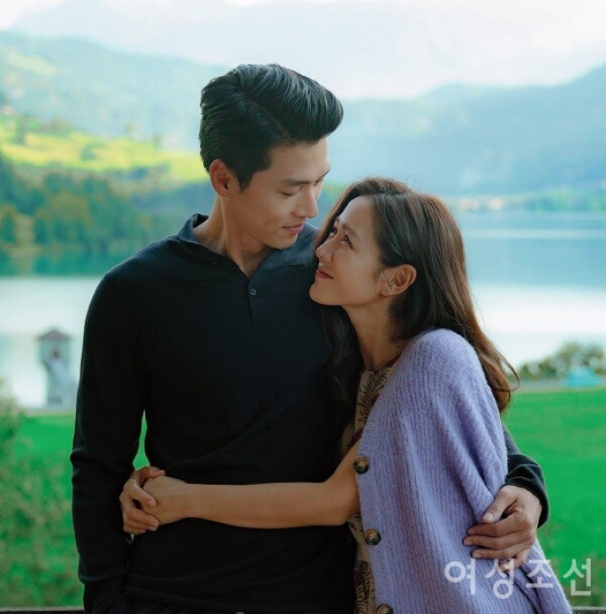 Tiết lộ thiệp mời đám cưới Hyun Bin - Son Ye Jin, cầu thủ nổi tiếng phải xóa vội bài đăng Tiết lộ thiệp mời đám cưới Hyun Bin - Son Ye Jin, cầu thủ nổi tiếng phải xóa vội bài đăng