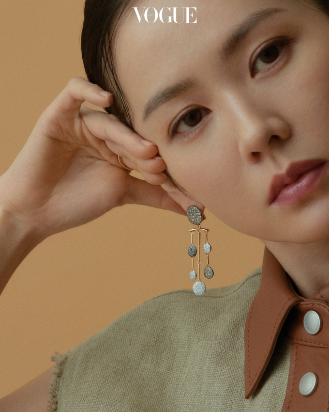 Mê mẩn nhan sắc không tuổi của tình đầu quốc dân Son Ye Jin trước thềm đám cưới với Hyun Bin Mê mẩn nhan sắc không tuổi của tình đầu quốc dân Son Ye Jin trước thềm đám cưới với Hyun Bin