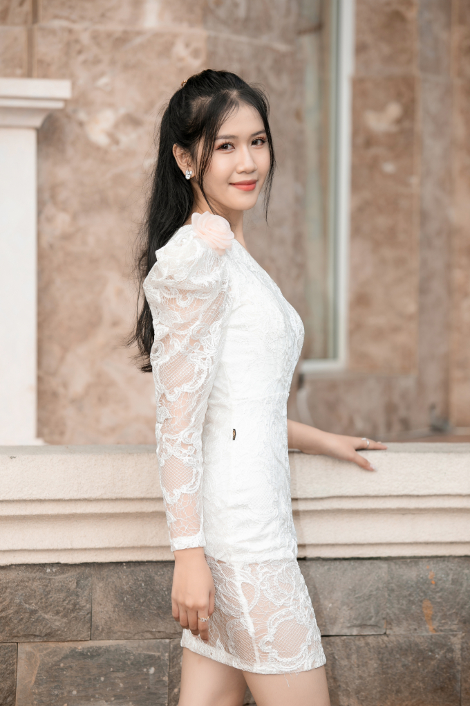 Ghi danh trễ, không dự sơ khảo vẫn lọt Top: Nam Em đang được thiên vị tại Miss World Vietnam 2022?